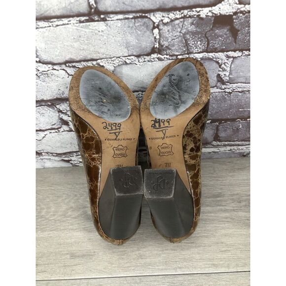 Donald J Pliner Casey Brown Leather Croc Embossed Heels Women’s Sz 7M US/37.5EU - Picture 9 of 16